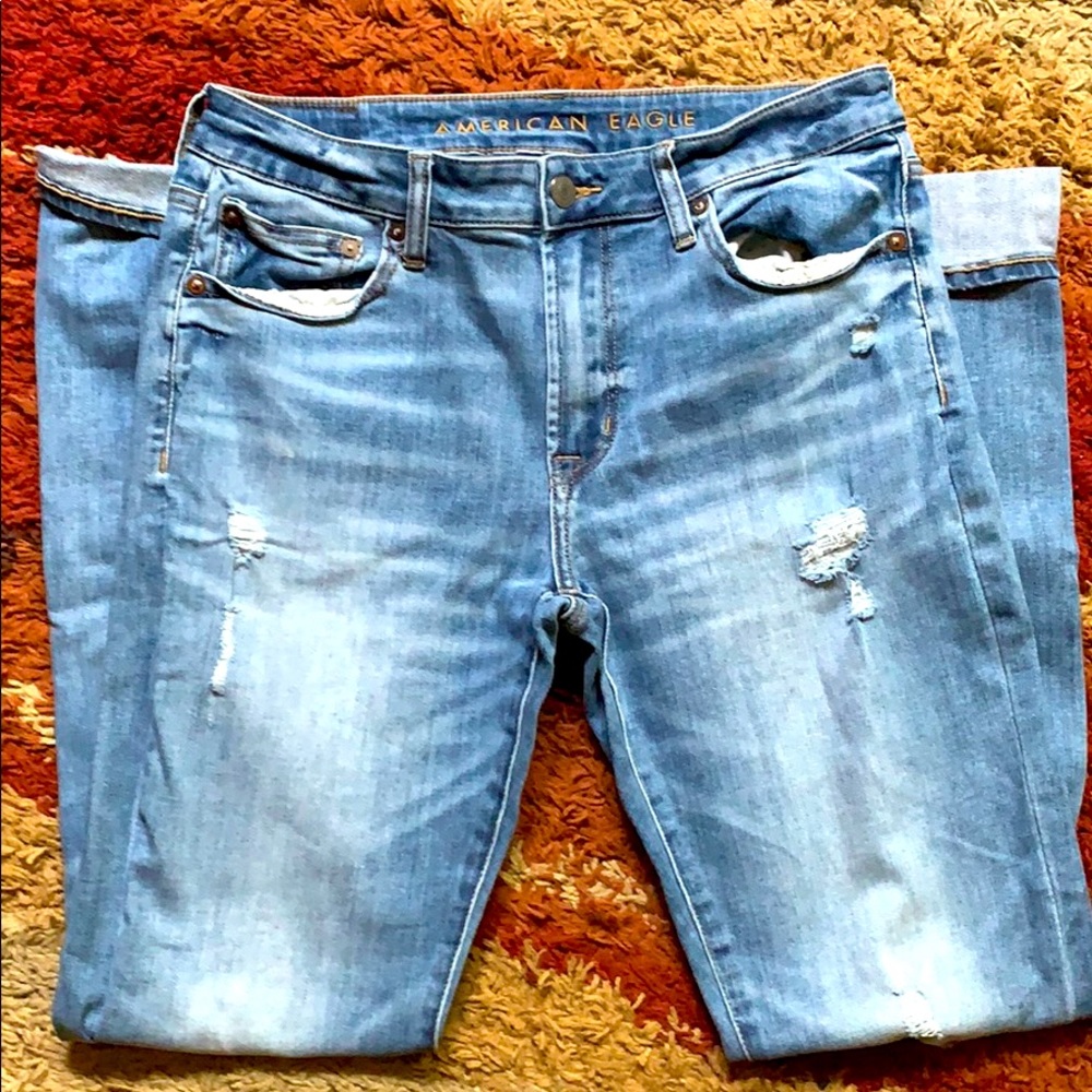 Men’s distressed American Eagle jeans